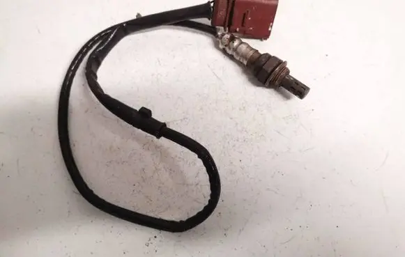 Volkswagen PASSAT B5 Lambda probe sensor 06b906265a