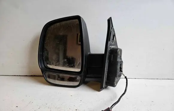 Opel Combo D Front door electric wing mirror