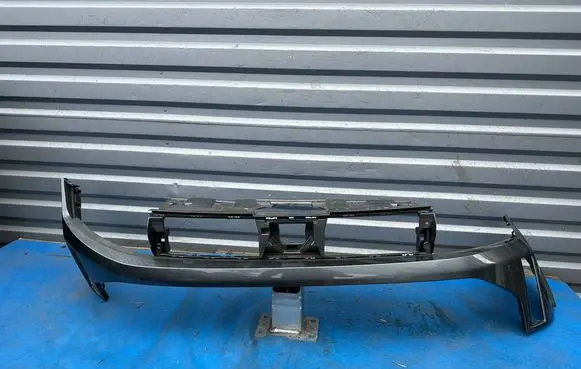 Dacia Duster III Front bumper 620221816R