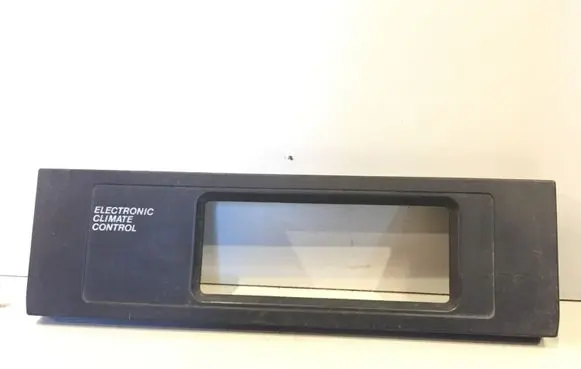 Audi 100 200 5000 C3 Climate control/heater control trim 443820325G