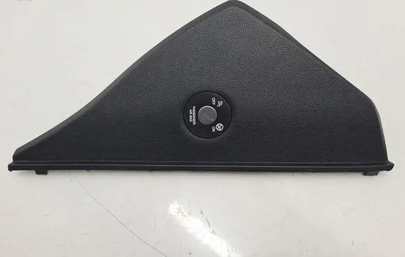 Hyundai i20 (GB IB) Dashboard side end trim 84767C8100