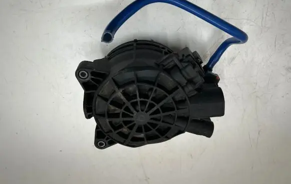 Mercedes-Benz E W238 Fuel filter A6540900252 1120606S01 a0029907977