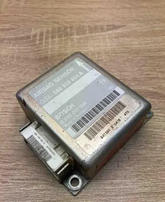 Audi A4 S4 B5 8D Airbag control unit/module 8A0959655A 0285001086