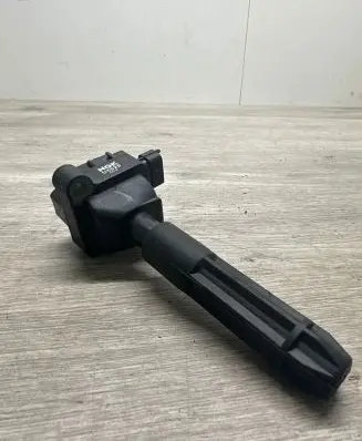 Mercedes-Benz CLK A208 C208 High voltage ignition coil U5025