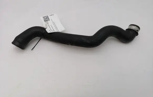 Mercedes-Benz C W203 Engine coolant pipe/hose