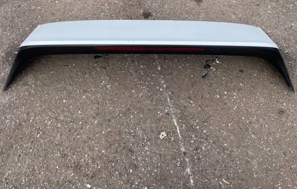 Porsche Cayenne (9Y0 9Y3) Rear window tailgate spoiler 9Y0827934F 9Y0827937