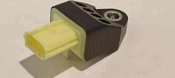 Toyota Prius (XW30) Airbag deployment crash/impact sensor 8983175010
