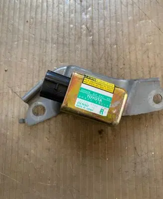 Lexus RX 300 Airbag deployment crash/impact sensor 8983348010 1879000730