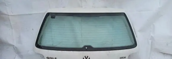 Volkswagen Golf IV Tailgate/trunk/boot lid Balta