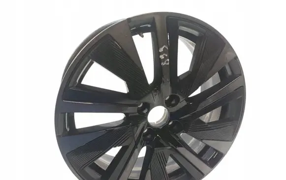 Peugeot 2008 II R18 alloy rim 