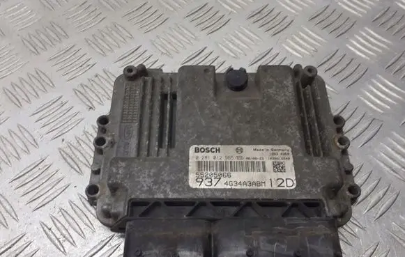 Alfa Romeo 147 Engine control unit/module 55205066