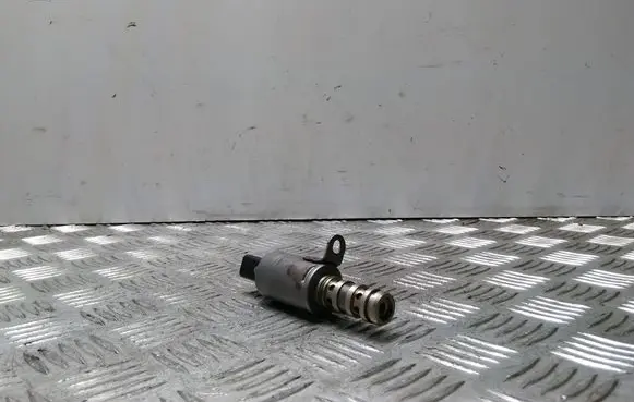 Peugeot 308 Camshaft vanos timing valve V760429280