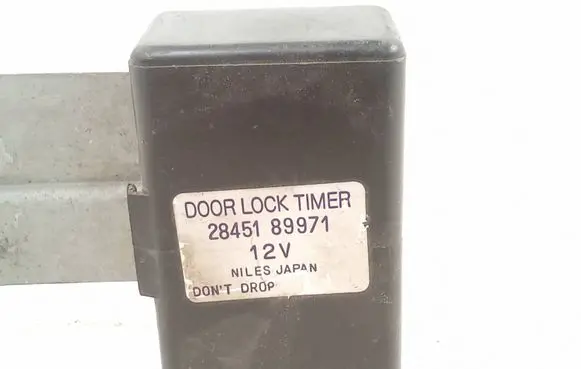 Nissan Primera Door central lock control unit/module 2845189971