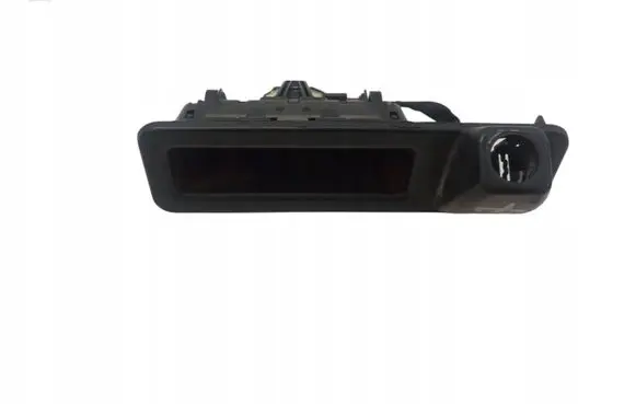 BMW 5 G30 G31 G38 Tailgate opening switch 