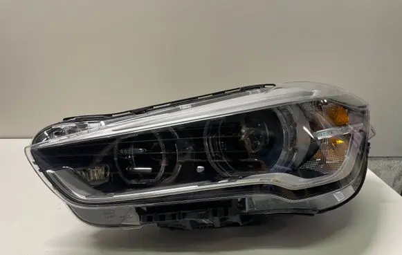 BMW X1 F48 F49 Headlight/headlamp 7472221