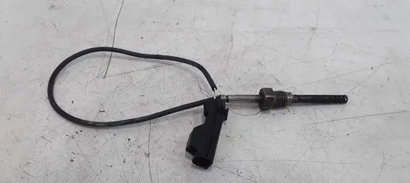 Volvo V70 Exhaust gas temperature sensor 30729826