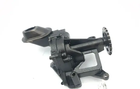 Peugeot 5008 Oil pump 