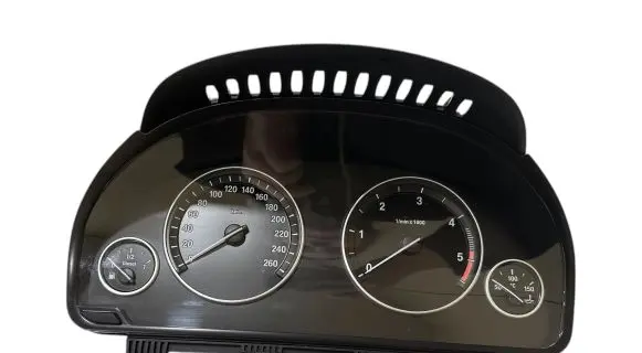 BMW 5 F10 F11 Speedometer (instrument cluster) 9227614 25811511 205957105