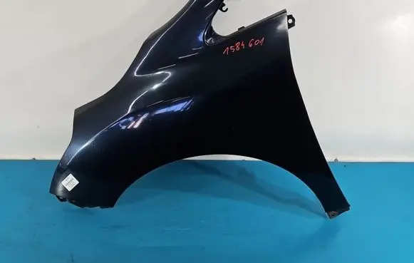 Toyota Verso Fender IMPRK1584601