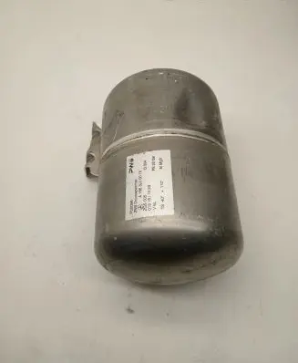 Mercedes-Benz GLE AMG (W166 - C292) Air suspension tank/reservoir A1663200015