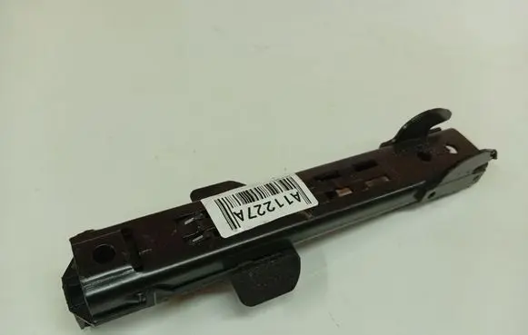Audi Q7 4L Seat belt adjustment rail 8E0857833F