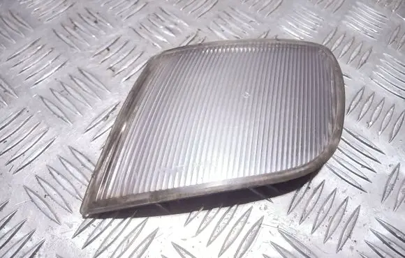 Volkswagen PASSAT B4 Front indicator light 185102B