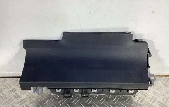 Knee airbag