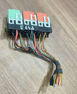 BMW 5 E60 E61 Other relay 1742690 8373700