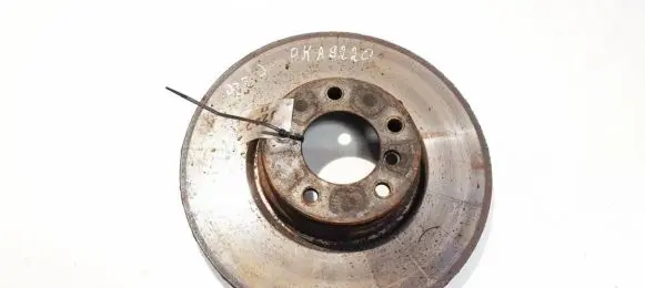 BMW 7 E38 Front brake disc ventiliuojamas