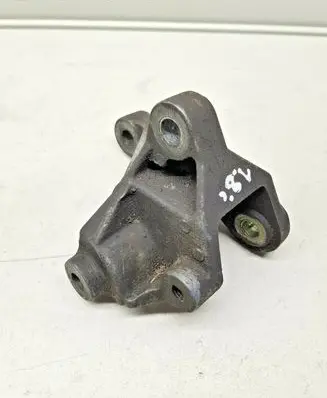 Ford Focus Engine mounting bracket 98AB6P093CF