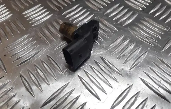 BMW 3 E46 Camshaft position sensor 779564603 2711100156