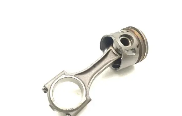 Jaguar XF Piston with connecting rod 224DT