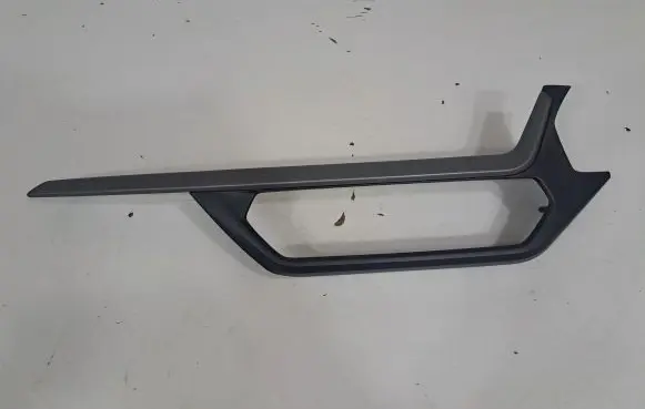 BMW 1 F40 Dashboard glove box trim 7911491 9418771