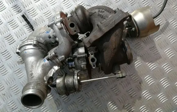 Mercedes-Benz E C207 W207 Turbo A6510906180 10009700076 54391030275