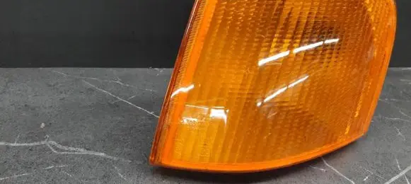 Ford Orion Front indicator light