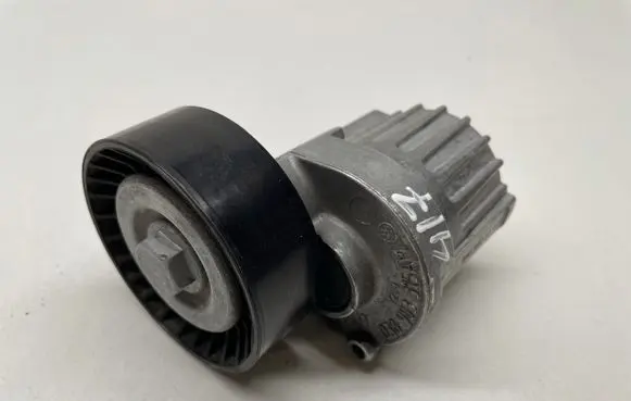 Volkswagen PASSAT B8 Generator/alternator belt tensioner 038903315AM 038903315AP 038903315T