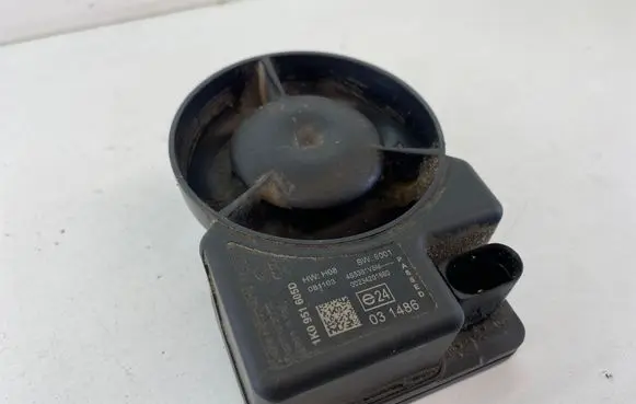 Volkswagen PASSAT B6 Alarm system siren 1K0951605D 081103 4S5361V5M