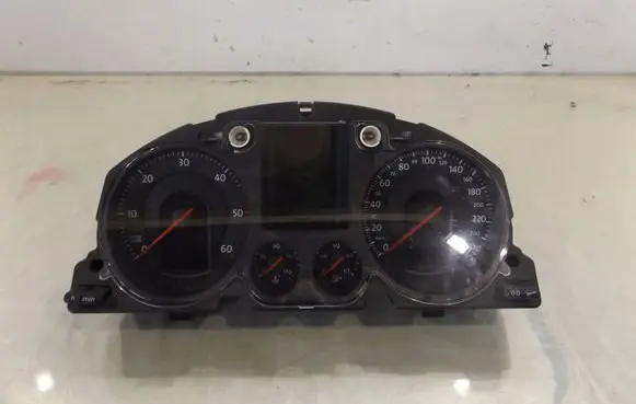 Volkswagen PASSAT B6 Speedometer (instrument cluster) 3C0920871KX