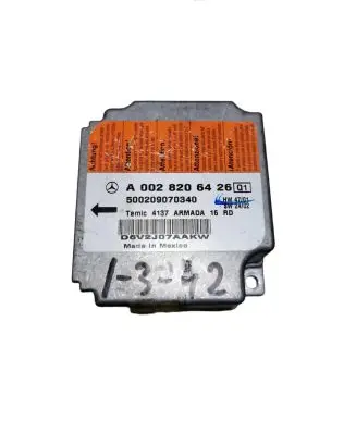Mercedes-Benz S W220 Airbag control unit/module A0028206426 500209070340 96VJJ07AAKW