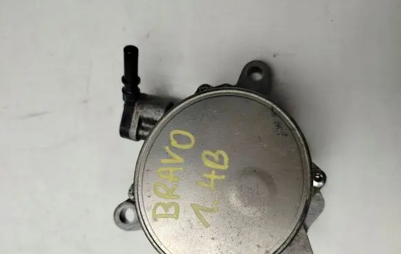Fiat Bravo Vacuum pump 55221559