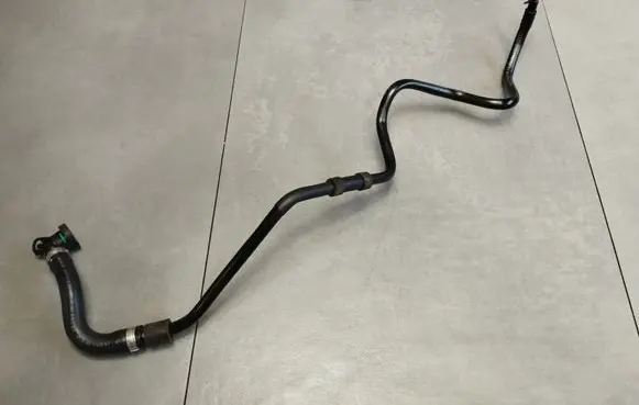 Audi A4 S4 B9 Vacuum line/pipe/hose 8W0611931BH