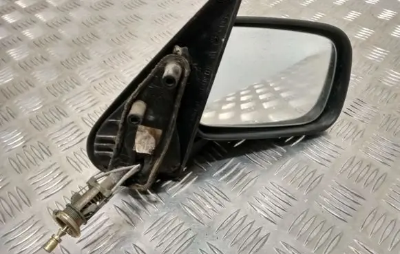 Manual wing mirror