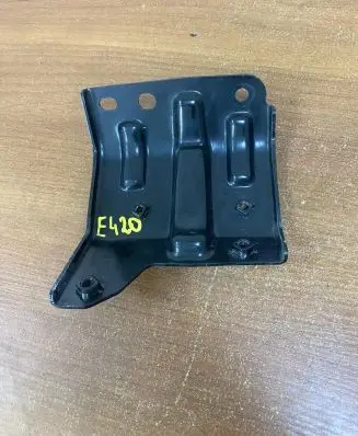 Hyundai Tucson TL Battery bracket 37130D3000 E420