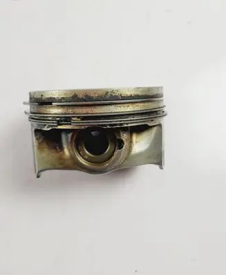 Audi A4 S4 B9 Piston 082272