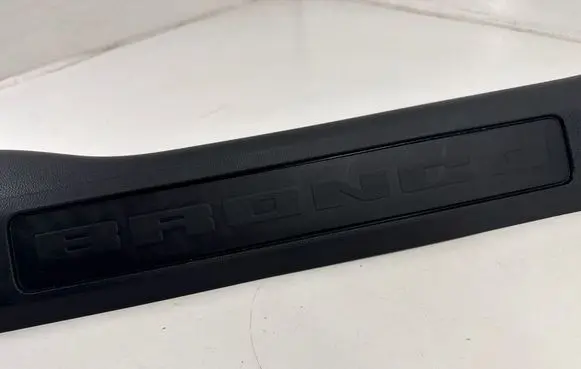 Ford Bronco Front sill trim cover M1PBS13200AC M1PBS13208A