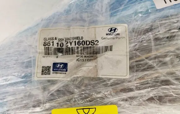 Hyundai ix35 Front windscreen/windshield window 861102Y160DS2