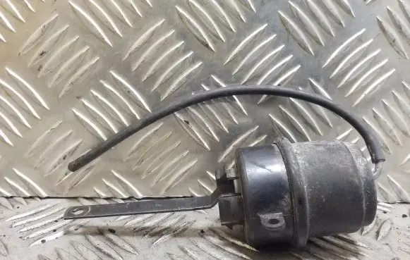 Volkswagen Transporter - Caravelle T4 Valve vacuum 701271627