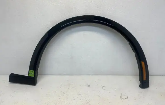 Ford Mustang VII Front arch trim 00000002704 40130380180001