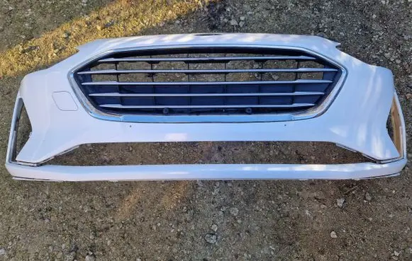 Ford Focus Front bumper jx7b17757a