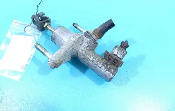Clutch slave cylinder